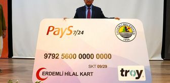 Erdemli Belediyesi Hilal Kart'ı hizmete sundu