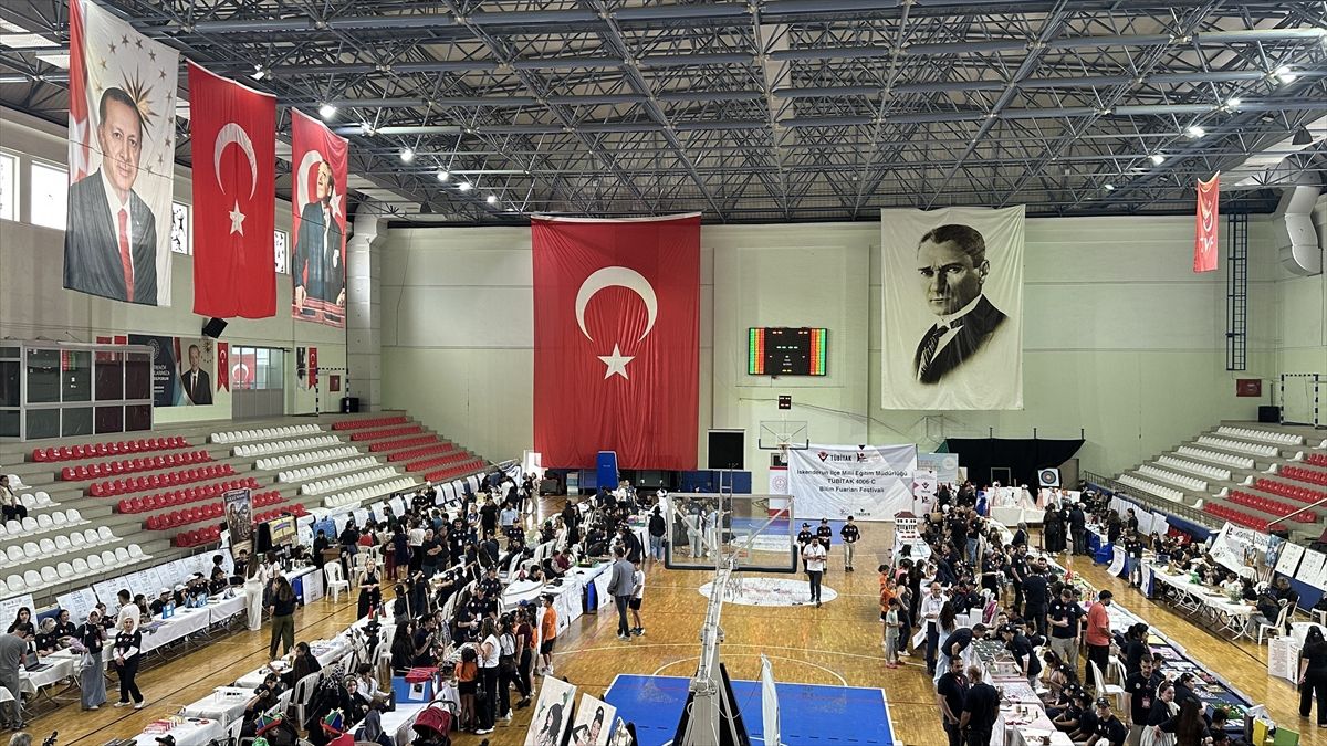 İskenderun'da TÜBİTAK Bilim Fuarları Festivali yapıldı