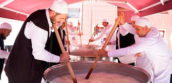 Sümbül Efendi Tekkesi'nde 4.5 Ton Aşure Kaynatıldı