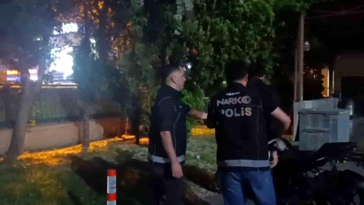 Tekirdağ'da Uyuşturucu Operasyonunda 23 Şüpheli Tutuklandı, Ekmek Arası Sevkiyat Yöntemi Ortaya Çıktı