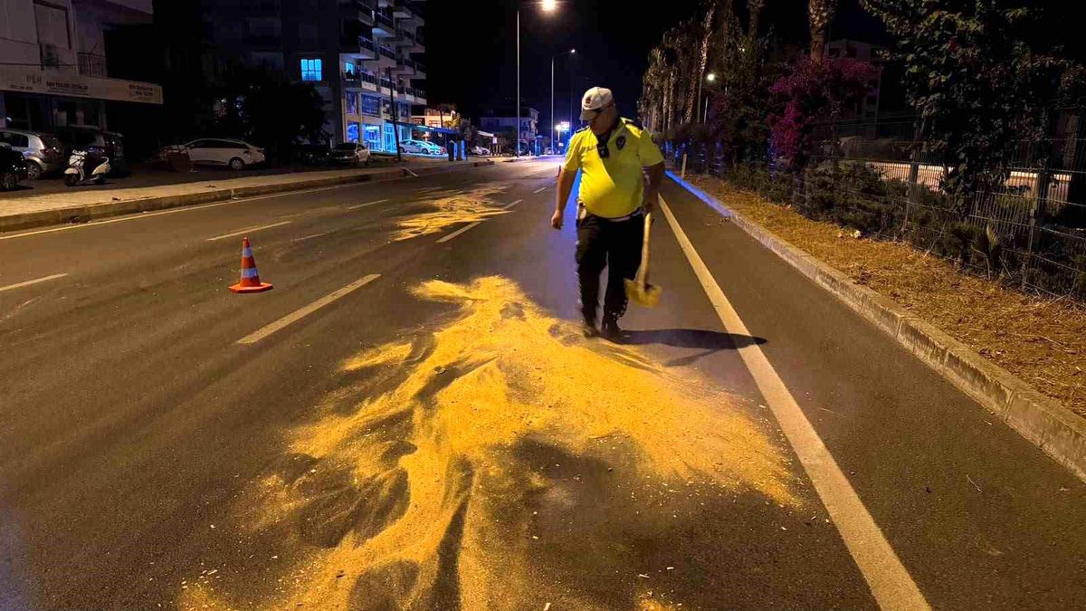 Trafik polisinden örnek davranış