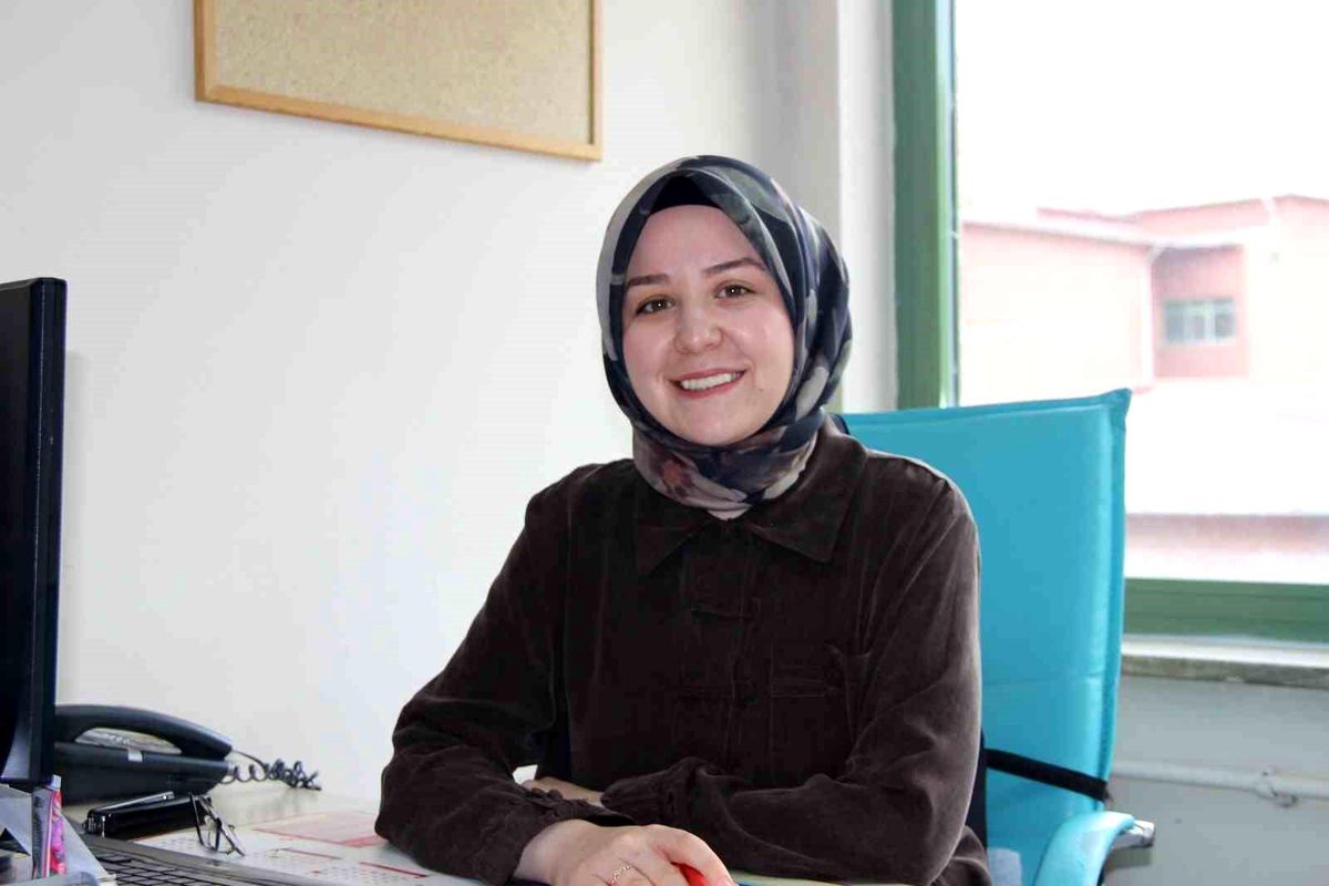 Uzmanından velilere karne uyarısı! ''Karneye fazla anlam yüklemeyin''