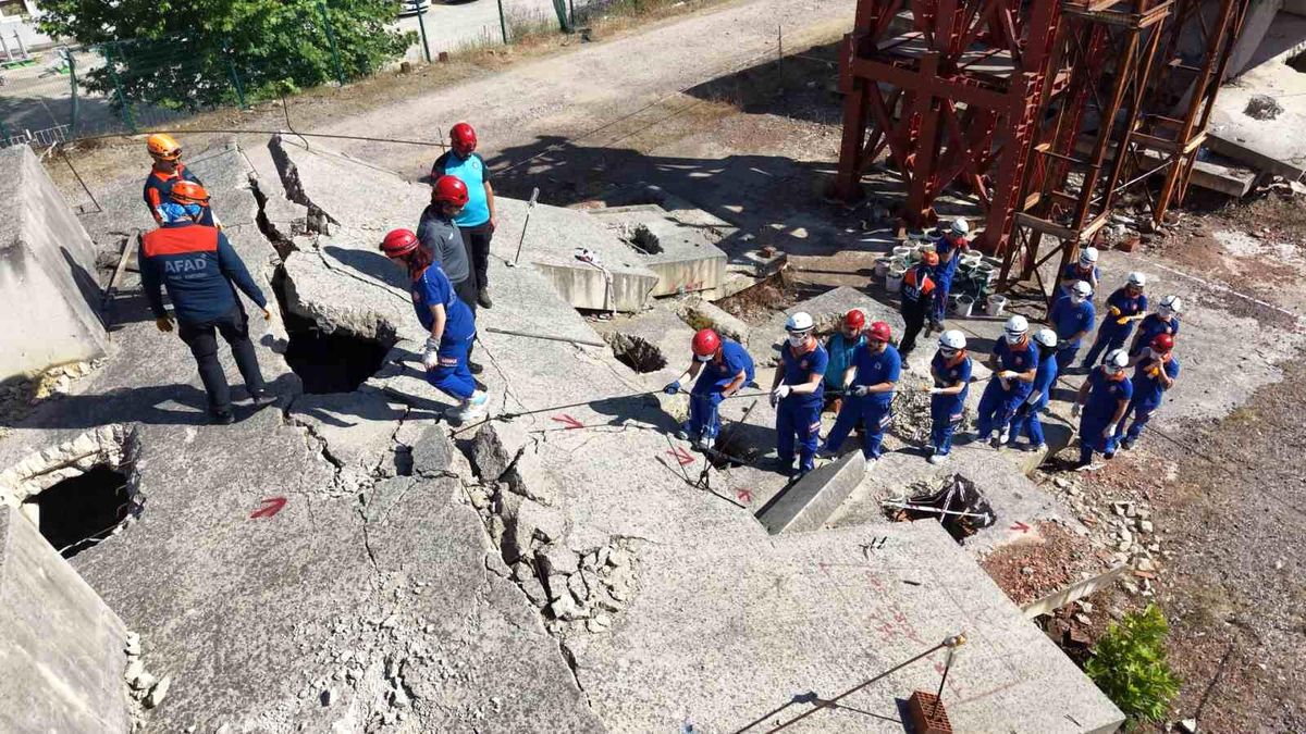 Yalova'da UMKE'nin gönüllü ordusu büyüyor