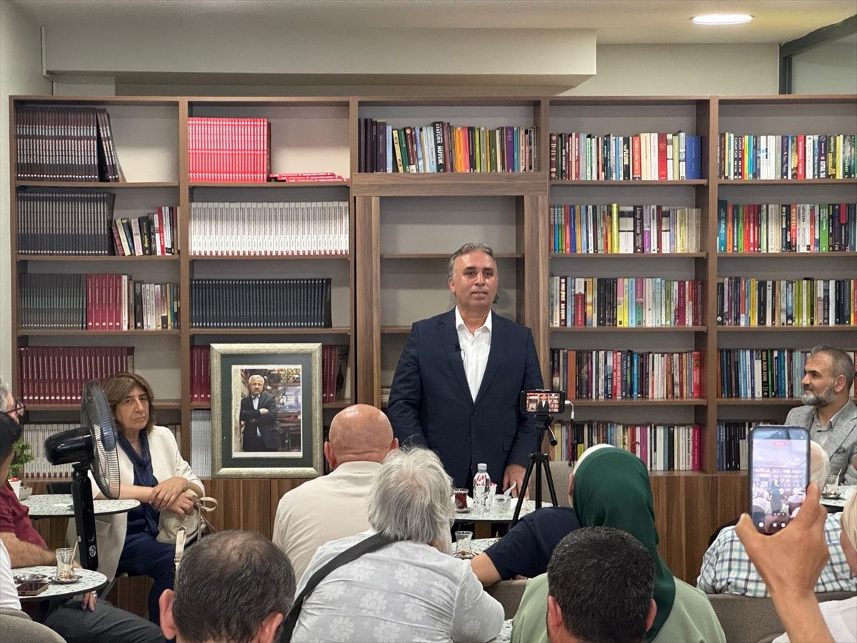 'Babıali Sohbetleri'nde Mehmet Doğan'ın dil ve kültür mücadelesi konuşuldu