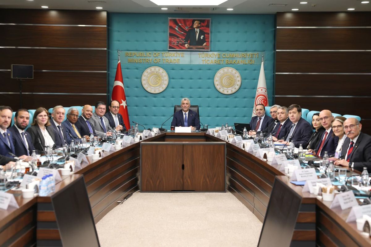 Bakan Bolat: Latin Amerika ile ticaret hacmimiz 25 yılda 18 kat arttı