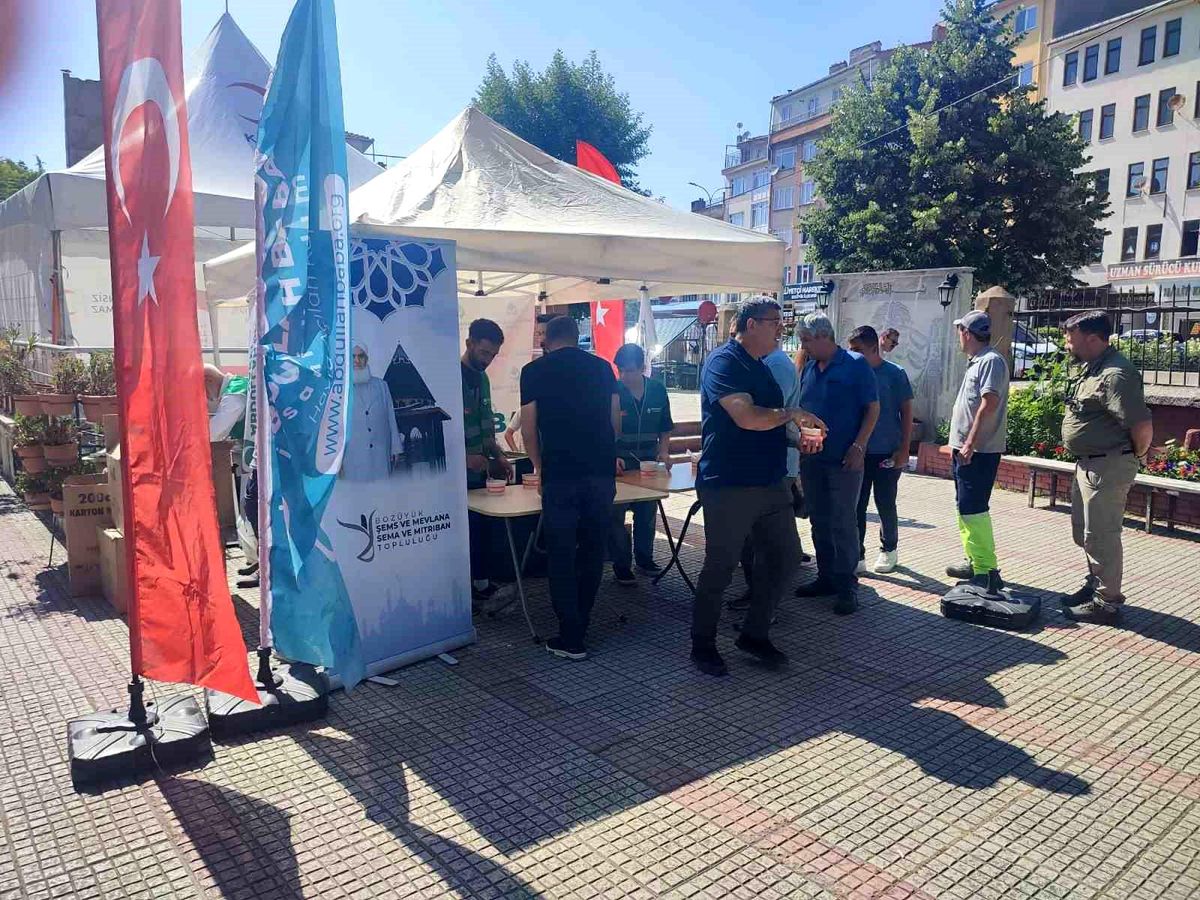 Bozüyük Abdullah Baba Vakfı'ndan Aşure Günü ikramı