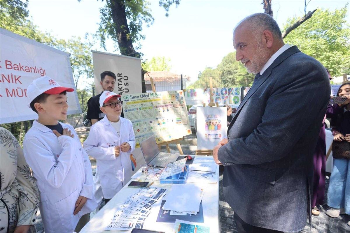 Canik'te gençler sağlıkta yenilikçi projelerini sergiledi