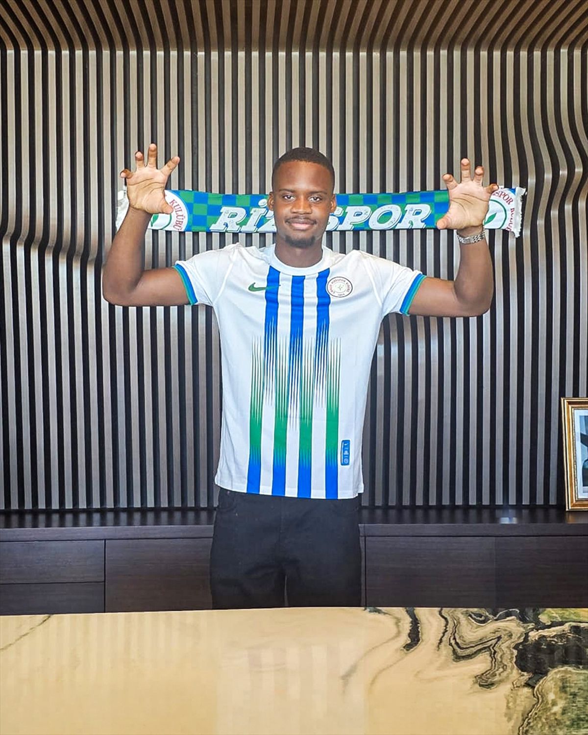 Çaykur Rizespor yeni transferi Siaka Bakayoko