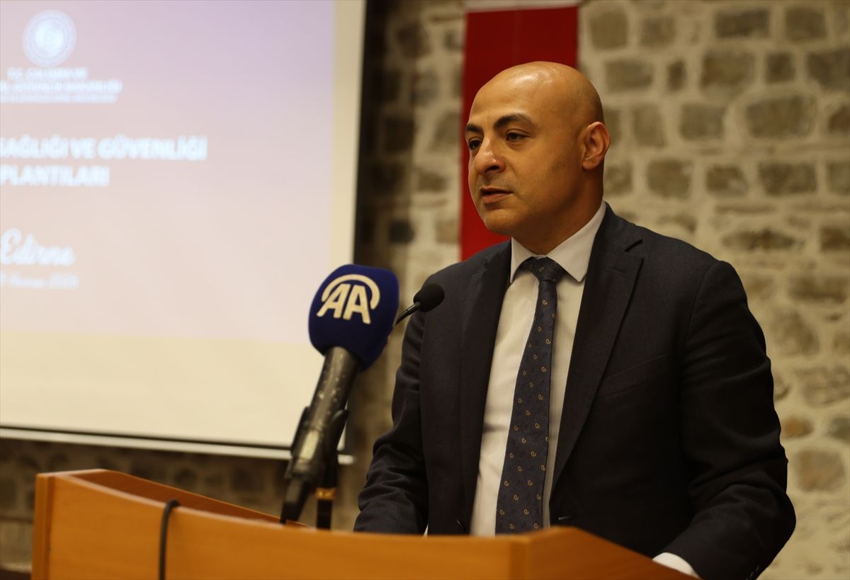 Edirne'de İş Sağlığı ve Güvenliği Bilgilendirme Toplantısı yapıldı