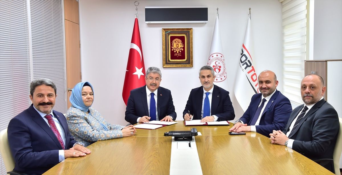 Eskişehir'e kazandırılması planlanan spor yatırımları için protokol imzalandı