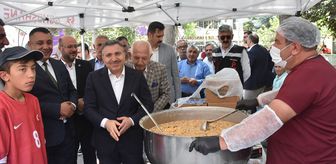 Gümüşhane'de aşure ikram edildi