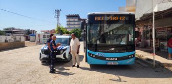 Hatay'da engelli kişiye yardımcı olmayan halk otobüsü şoförü görevinden uzaklaştırıldı