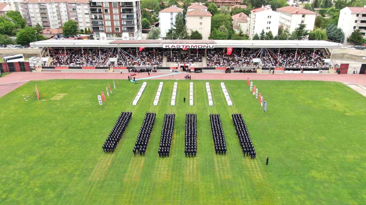 Kastamonu Polis Meslek Yüksekokulu mezuniyet töreni