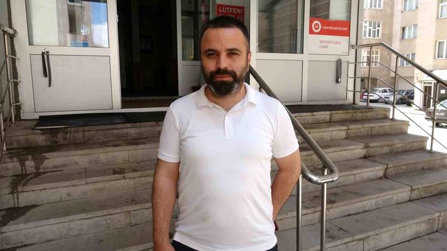 minareye yer bulamayinca duvara tasarladilar 4 19986712 o