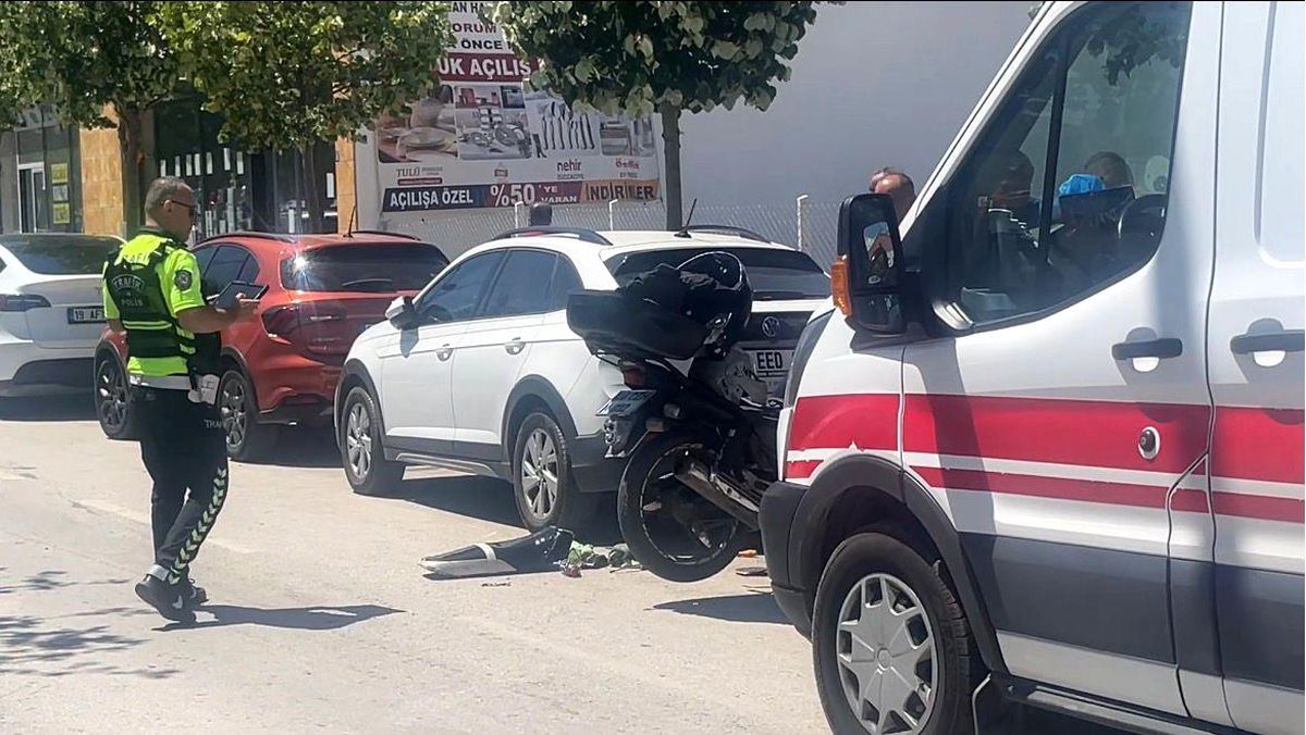 Çorum'da motosiklet yayaya çarptı: 1 yaralı