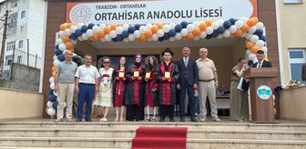 Trabzon'da Ortahisar Anadolu Lisesi'nde Mezuniyet Coşkusu