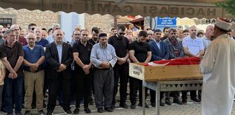 Rize'de trafik kazasında hayatını kaybeden iki gencin cenazeleri defnedildi