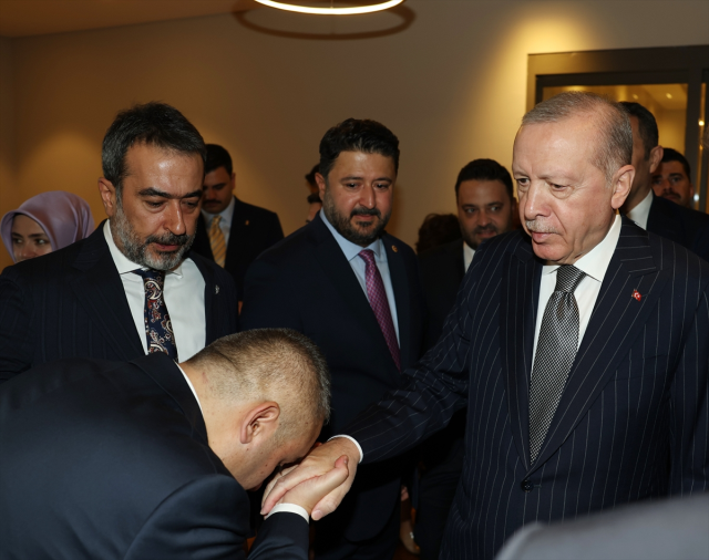 rozetlerini erdogan takti uc b 19988491 4383 1 m