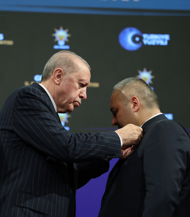 rozetlerini erdogan takti uc b 19988491 5727 1 m