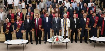 Sağlık Bilimleri Üniversitesi Erzurum Tıp Fakültesi'nde ilk mezunlar cübbelerini giydi