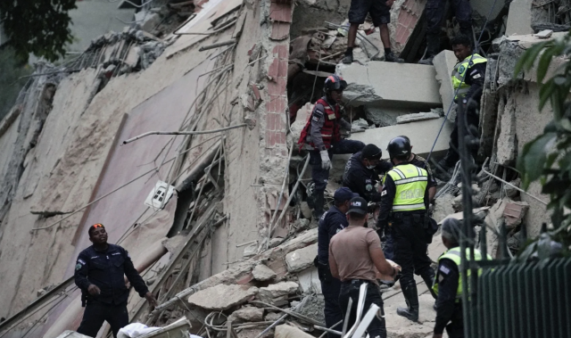 venezuelada iki buyuk depremin 19986466 9383 1 m