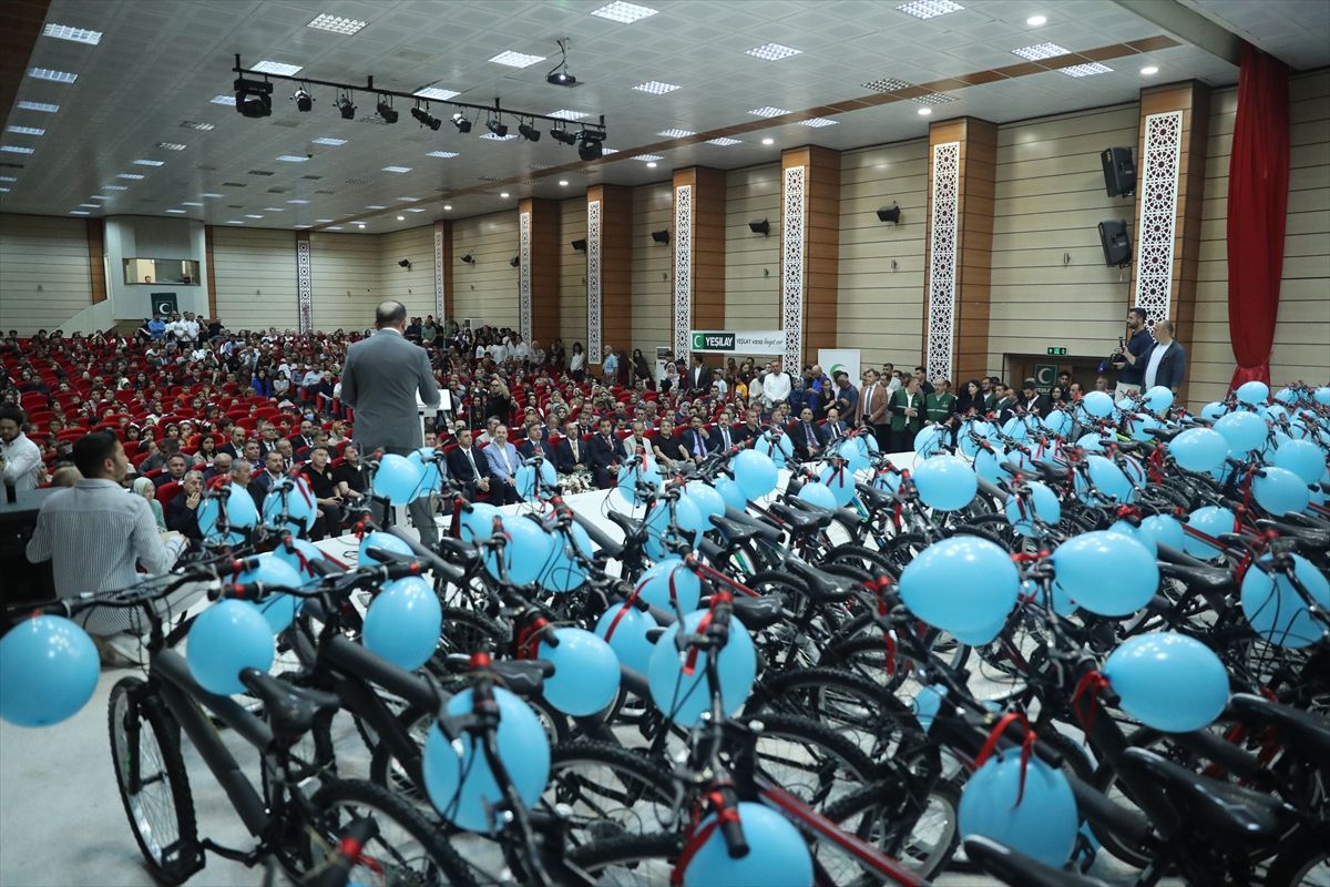 Yeşilay'ın Sağlıklı Yaşam Ligi 81 ilde 20 milyon öğrenciye ulaşacak