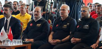 AFAD Akreditasyon Sistemi'ne dahil olan gönüllüler armalarını aldı