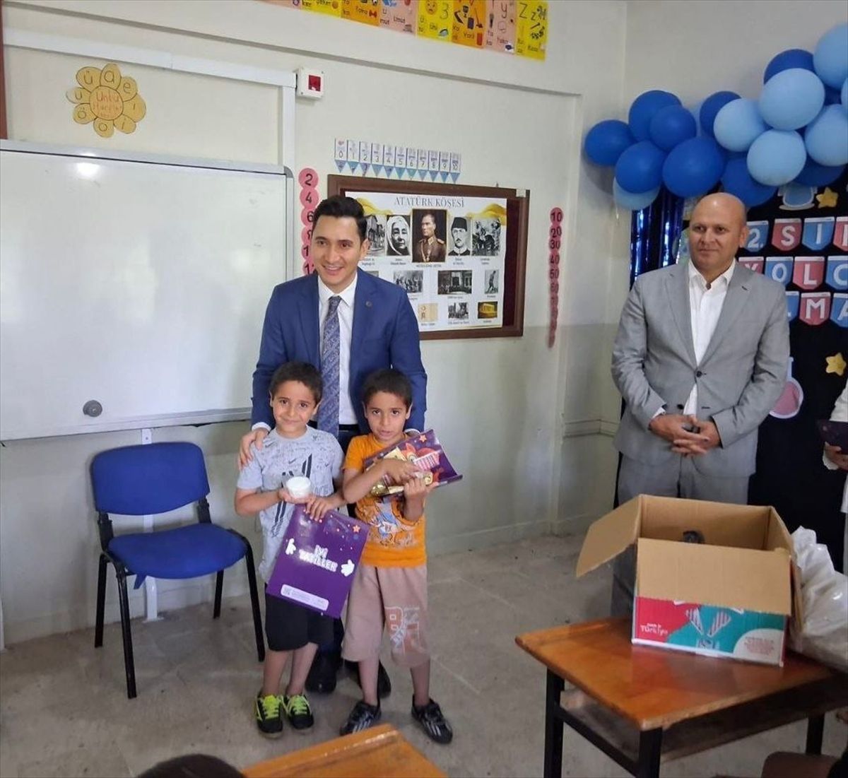 Diyarbakır Çermik'te öğrenciler karnelerini aldı