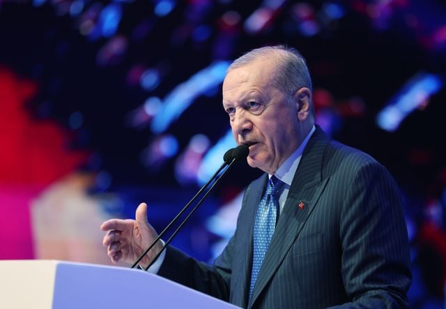 cumhurbaskani erdogan 1 yilda yaptigimiz ihra 19992835 o