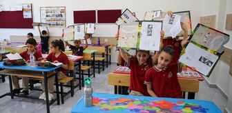 Diyarbakır ve çevre illerde öğrenciler karnelerini aldı