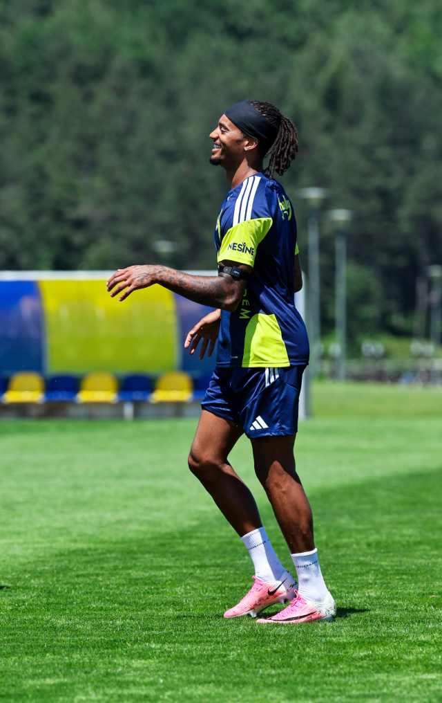fenerbahce idmaninda guendouzi 19991932 2885 4 m