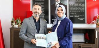 Finikeli öğretmenin yazısı ÖğretmenİZ Dergisi'nde yayımlandı