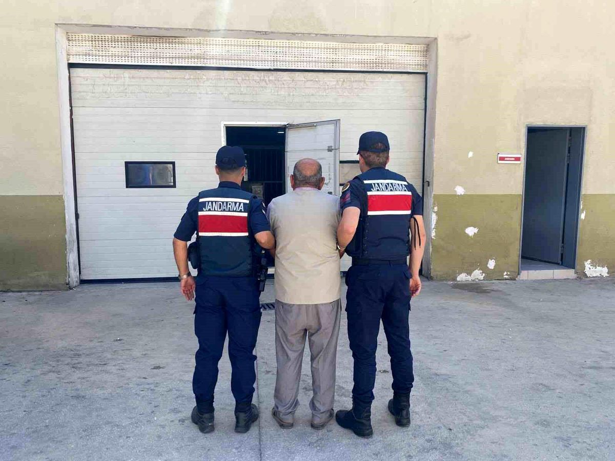Gaziantep’te 11 Yıl Hapis Cezası Olan İki Firari Jandarma Operasyonuyla Yakalandı
