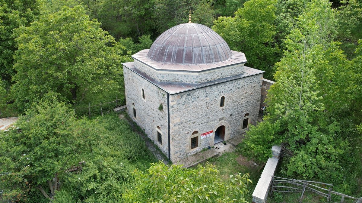 Gümüşhane'de tarihi cami 112 yıl sonra ibadete açıldı