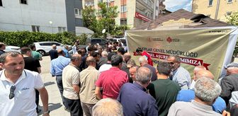 Hakkari'de vatandaşlara aşure ikram edildi