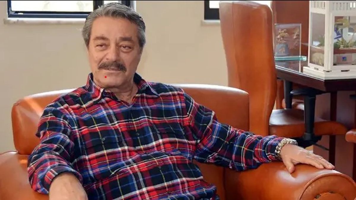 Usta oyuncu Kadir İnanır hayatını kaybetti