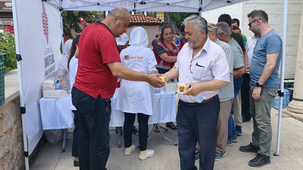 Safranbolu'da Muharrem Ayında Aşure İkramı