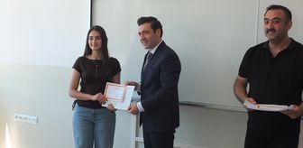Keban'da öğrenciler karne alarak tatile girdi