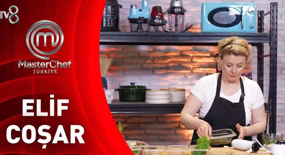 MasterChef Elif Coşar kimdir, kaç yaşında, nereli, mesleği ne ve yarışmadan elendi mi soruları merak ediliyor.