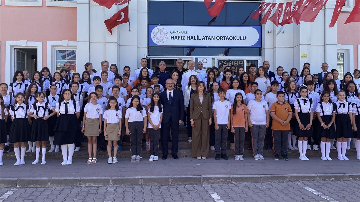 MHP Gömeç Teşkilatı'ndan aşure ikramı