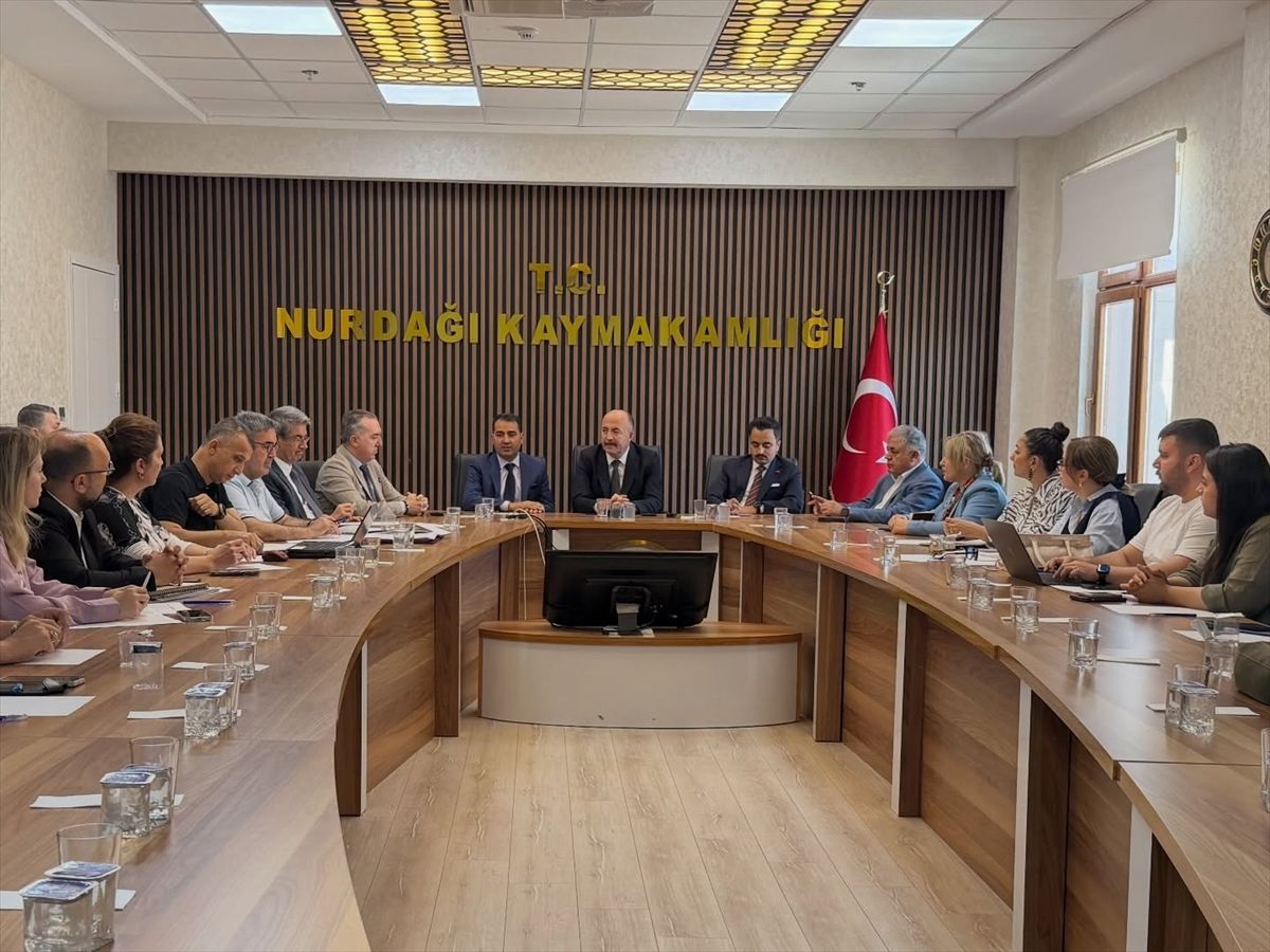 Nurdağı ilçesinde düzenlenen kırsal kalkınma toplantısından bir görünüm.