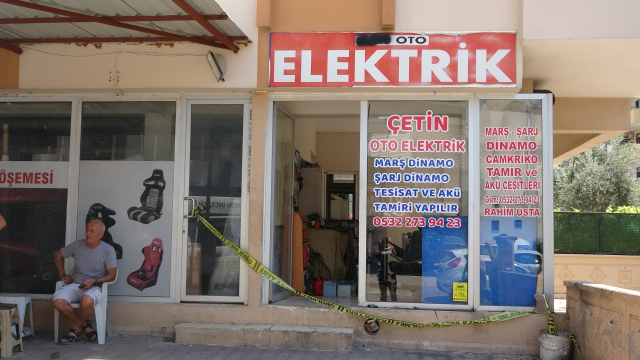 oto elektrik ustasi is yerinde 19991885 5756 1 m