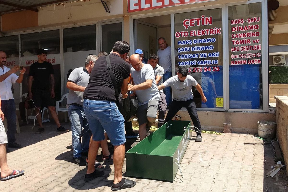 Antalya'da oto elektrik ustası iş yerinde ölü bulundu