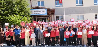 Şarkışla ve Ulaş ilçelerinde karne heyecanı yaşandı