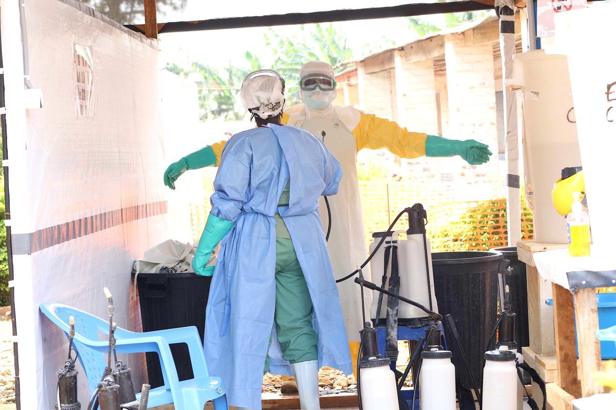 Suudi Arabistan, Ebola Salgını Nedeniyle 3 Afrika Ülkesine Seyahatleri Yasakladı