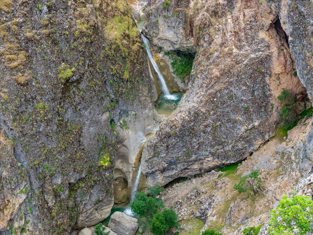 Tunceli'nin Rabat Vadisi rotası turistleri doğal ve tarihi güzelliklerle buluşturuyor