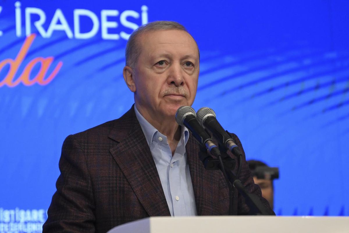 Cumhurbaşkanı Recep Tayyip Erdoğan konuşma yaparken