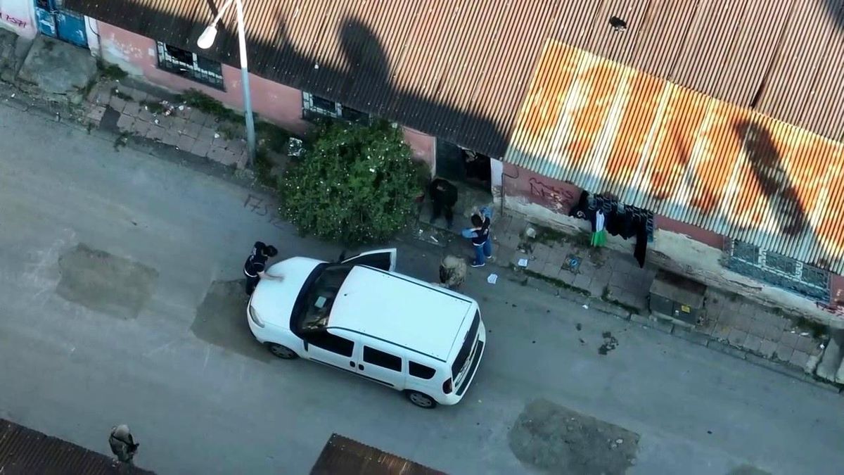 Erzurum'da dev narkotik operasyonu: 14 gözaltı
