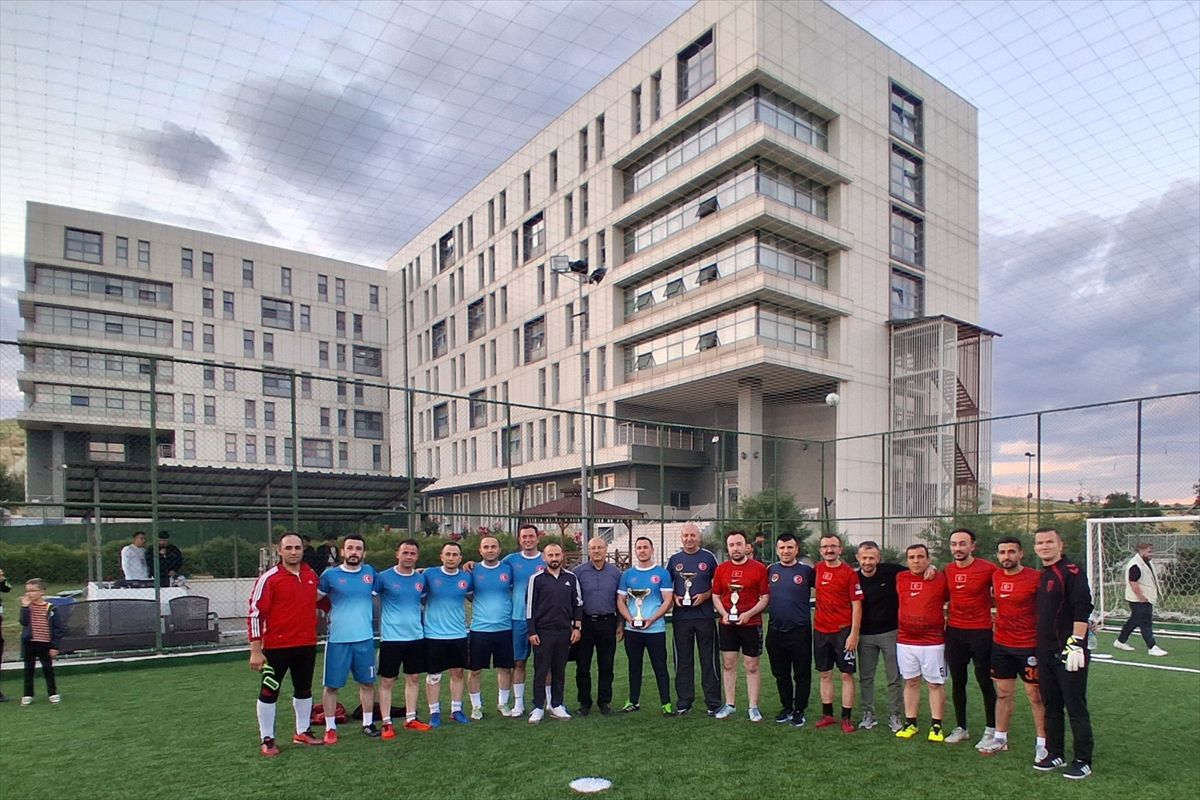 Havza Kaymakamlığı Kurumlar Arası Halı Saha Futbol Turnuvası sona erdi