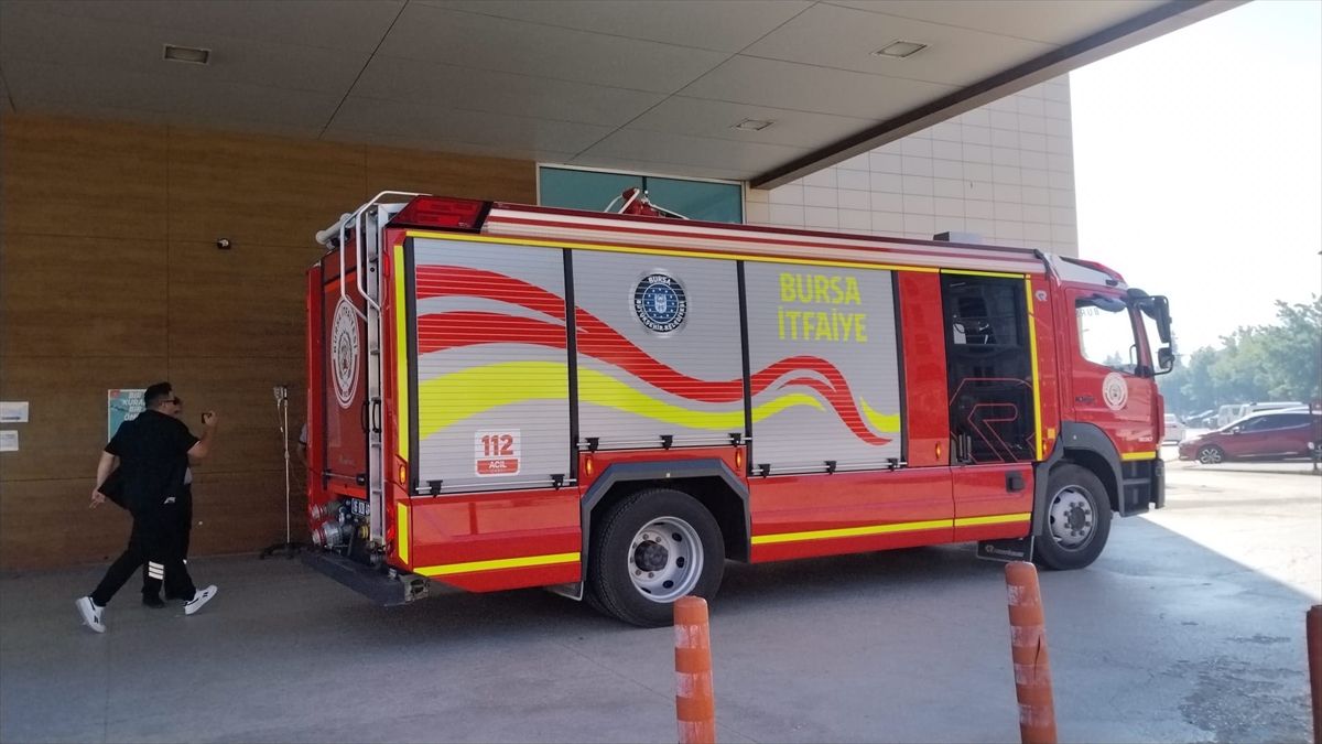 İnegöl Devlet Hastanesinde elektrik panosunda çıkan yangın söndürüldü